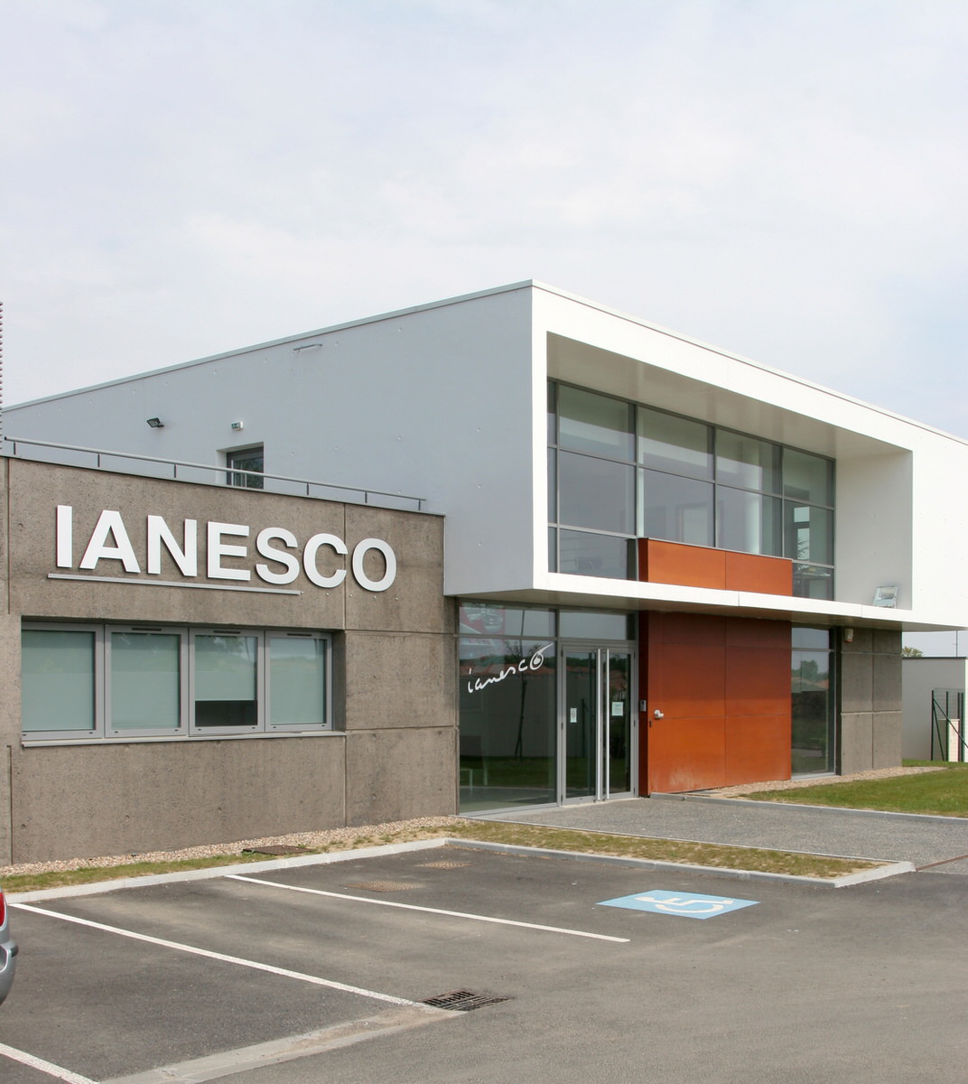 Créature Architectes - Construction de bureaux et laboratoires IANESCO - Poitiers - 86
