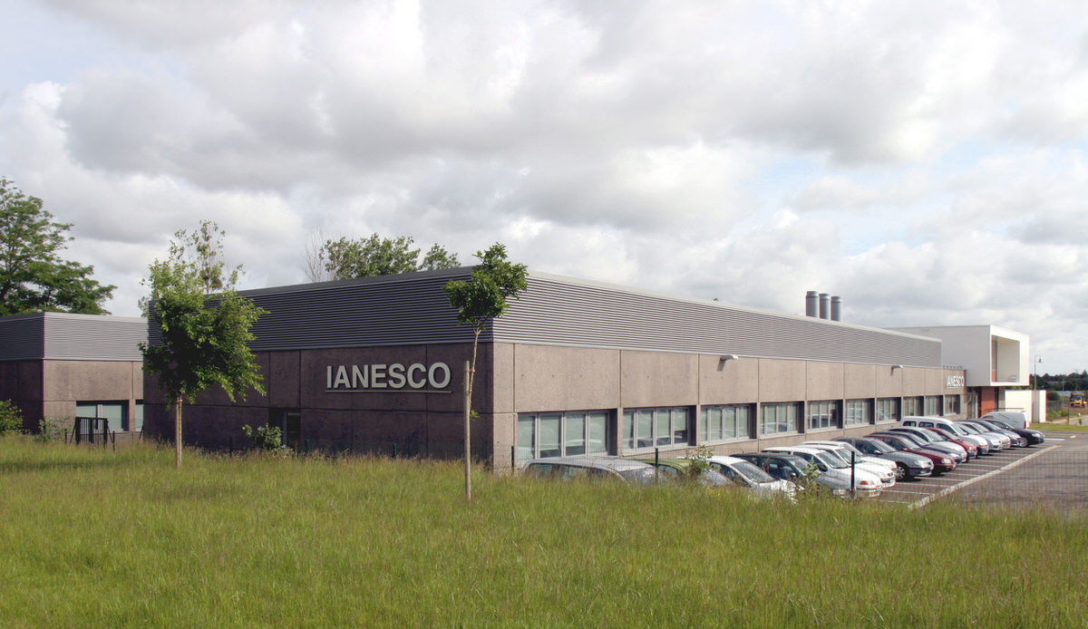 Créature Architectes - Construction de bureaux et laboratoires IANESCO - Poitiers - 86